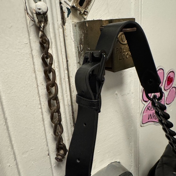 Rebecca Minkoff Black Quilted Shoulder Bag XL Like New - Picture 14 of 15